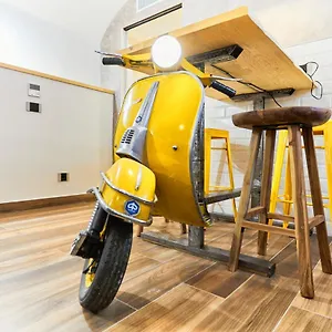 Apartamento Cozy And Funny In Front Of Vatican Museums - Myflat In, Roma